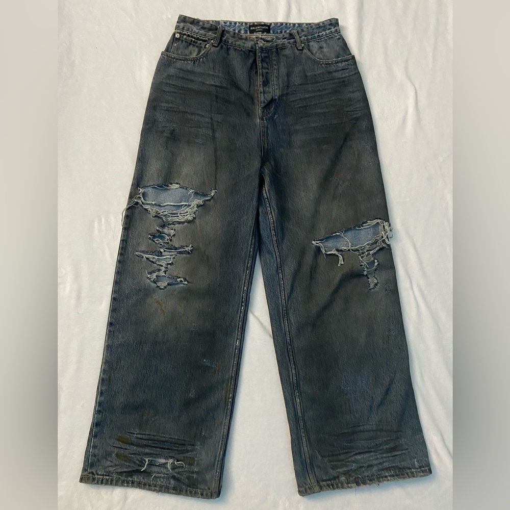 Balenciaga SUPER BAGGY mud wash distressed jeans
